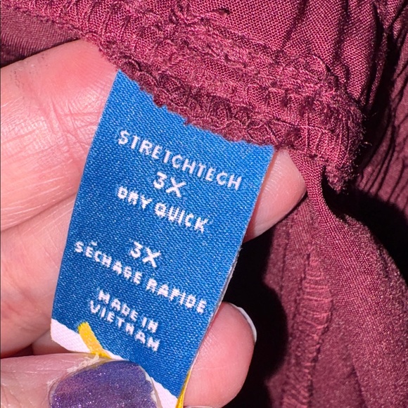 Old Navy Strechtech Dry Quick Burgundy Active Shorts Size 3X NWT! - Picture 11 of 14
